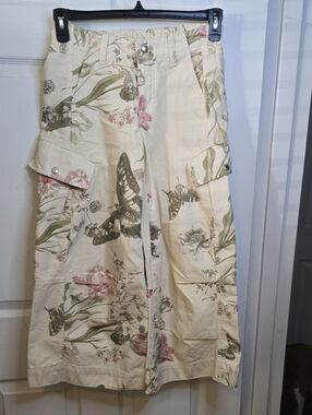 BDG Cream Wide-Leg Cargo Jeans with Green & Pink Floral Print Waist 15  NWOT